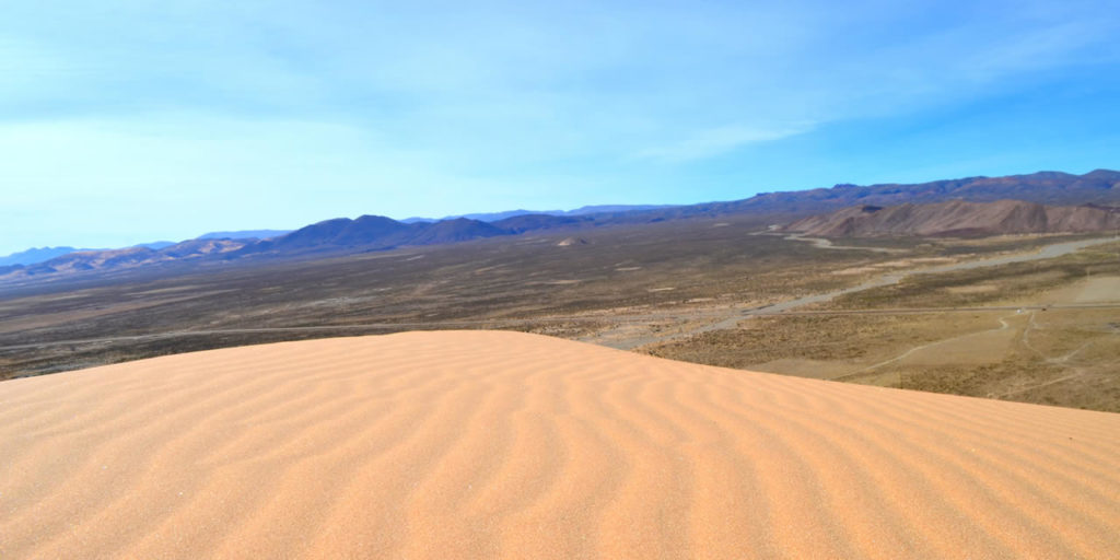 Huancar Sandboarding en el Huancar de Abra Pampa | RunaTour: Excursiones en la ...